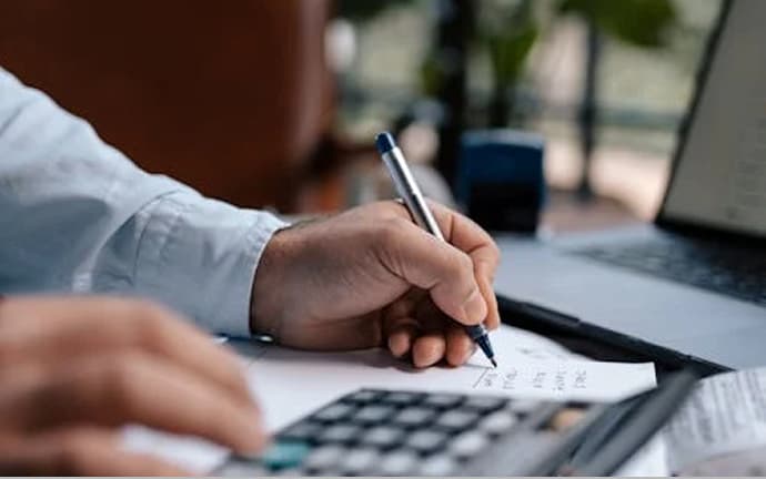 Résidence fiscale (RUC)